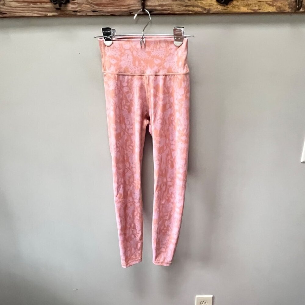 Wilo the Label pink and orange floral‎ print leggings- Size S